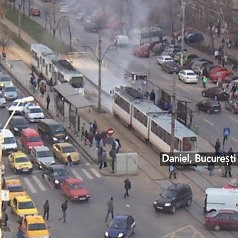 Un tramvai a luat foc, joi, în Capitală