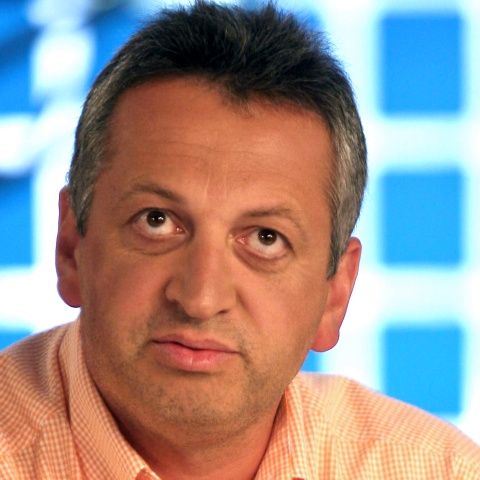 Biroul deputatului Relu Fenechiu a fost evacuat din Prefectura Iaşi