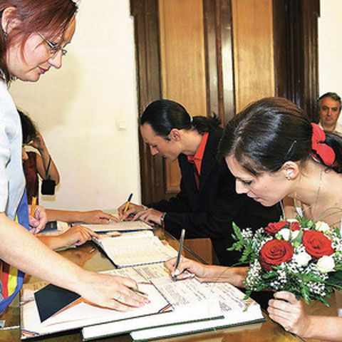 Noul Cod civil instituie îmbogăţirea prin divorţ