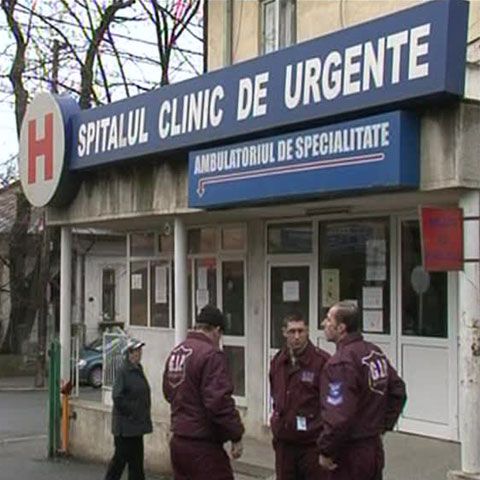 Zeci de ieşeni au ajuns zilele acestea la spital, pentru că au ţinut post 