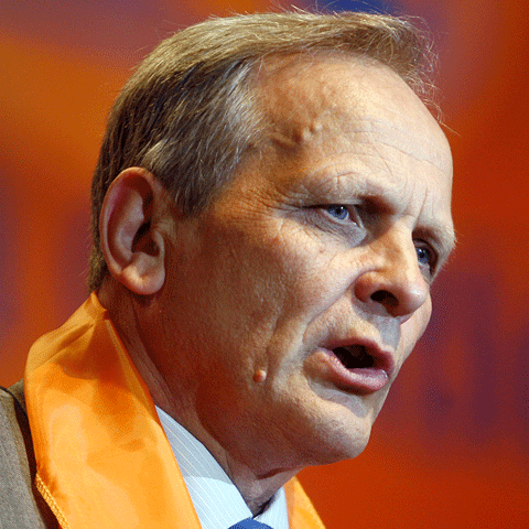 T.Stolojan: Creşterea economică în România ar putea ajunge în 2009 şi la -1%