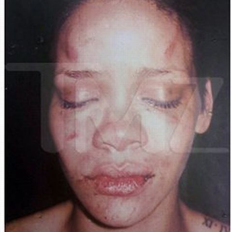 Rihanna este de vină pentru bătaia primită de la Chris Brown