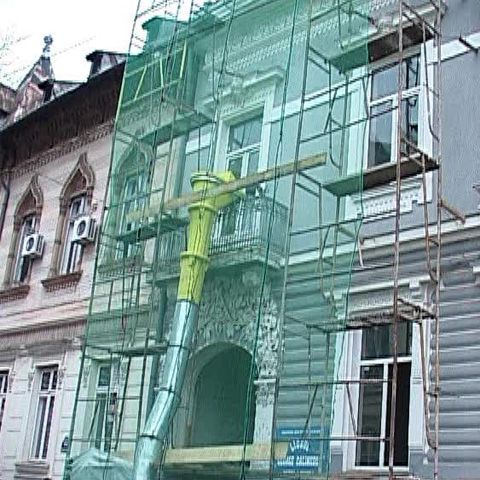 În Capitală, doar zece şcoli au fost renovate prin programul cu Banca Europeană de Investiţii