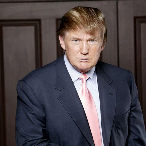 Donald Trump ar împărţi banii de la stat între oamenii de rând, nu i-ar da băncilor