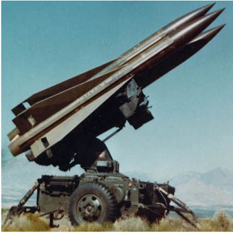 Rusia se mai gândeşte dacă va livra rachete Iranului