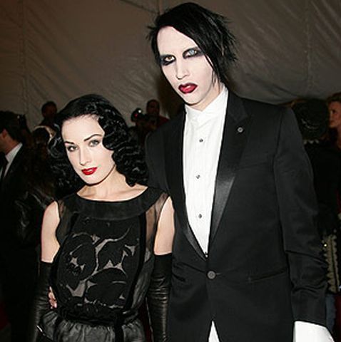 Marilyn Manson vrea să se împace cu Dita von Teese