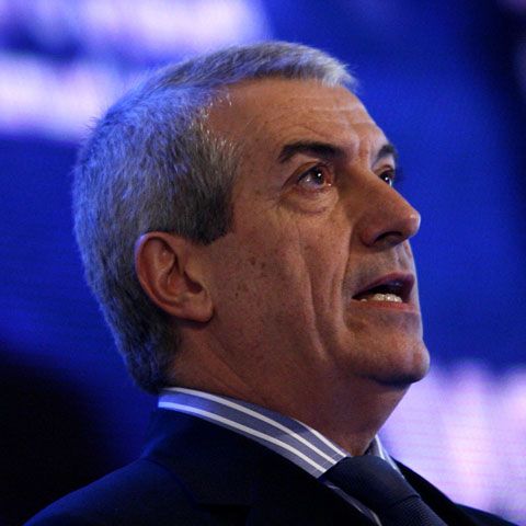 Călin Popescu Tăriceanu: Economia românească este bolnavă, iar marinarul Băsescu a căzut în genunchi la FMI