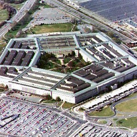 Tânărul care a reuşit să intre în sistemul Pentagonului a fost arestat preventiv