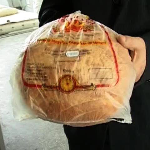 Un raport al UE arată că preţul pâinii este umflat de 30 de ori în ţările europene