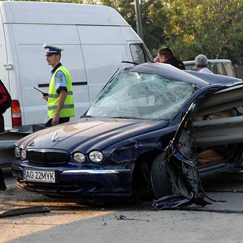 30 de morţi este bilanţul accidentelor produse de şoferi cu permise obţinute ilegal