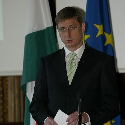 Premierul Ungariei, Ferenc Gyurcsany, şi-a anunţat demisia din Guvern