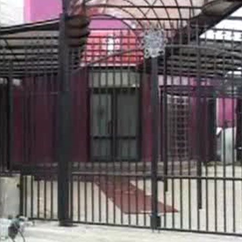 Trei persoane au fost reţinute în urma scandalului dintre interlopii ieşeni