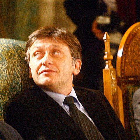Crin Antonescu: Priorităţile liberalilor sunt alegerile europarlamentare şi prezidenţiale