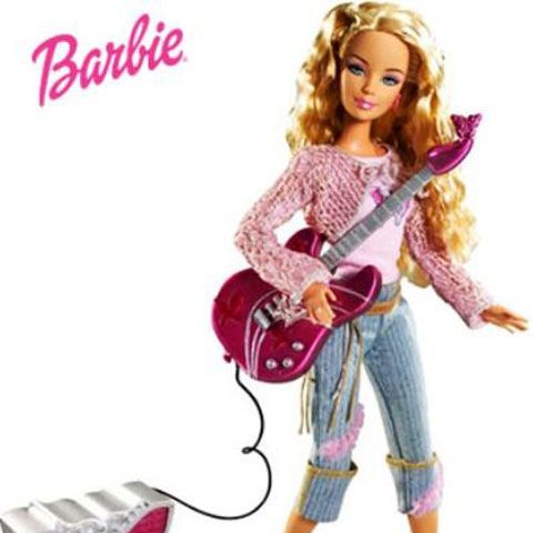 Preoţii catolici susţin că Barbie trebuie să aibă copiii