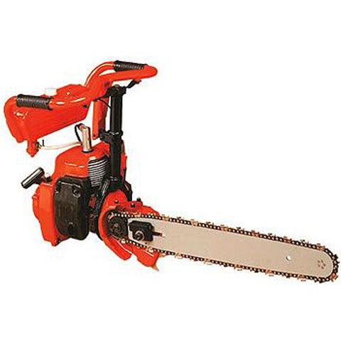 O soţie furioasă şi-a tăiat soţul în bucăţi cu o drujbă