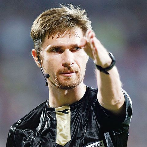 Alexandru Tudor a preferat să doarmă la Mănăstirea Tismana înaintea meciului Pandurii-FC Braşov