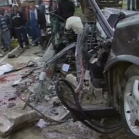 Doi morţi şi un rănit grav după trecerea unei tornade, în Grecia 