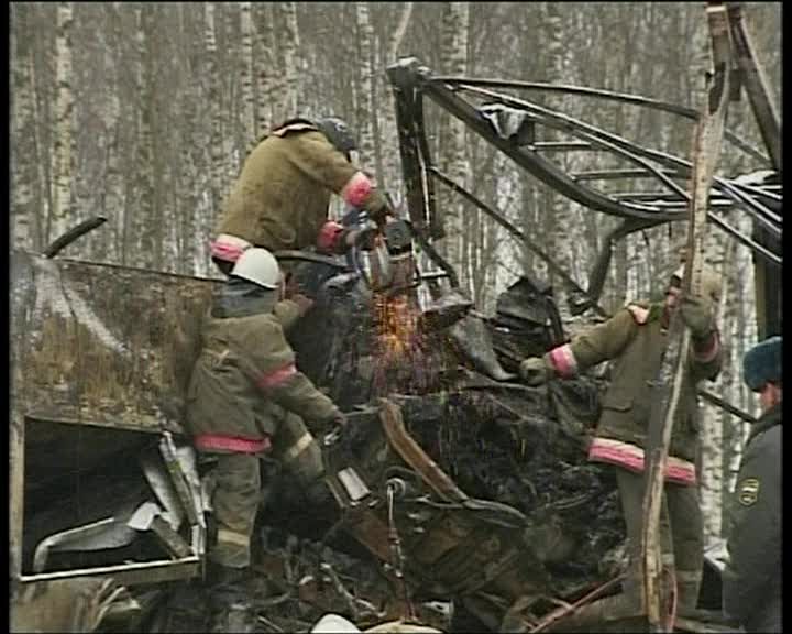 Accident tragic în apropiere de Moscova: 14 morţi şi 4 răniţi