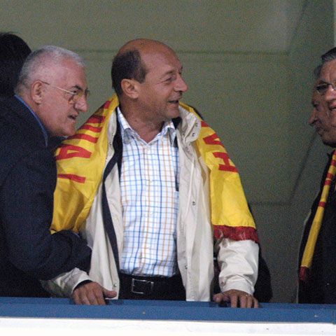 România - Serbia: Băsescu vrea o victorie la un gol diferenţă a "tricolorilor"