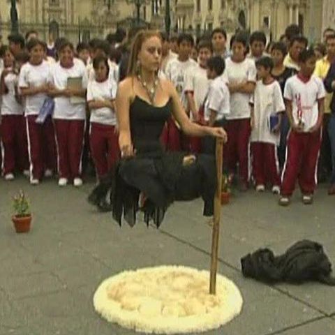 "Prinţesa Incaşă" a levitat la 30 cm deasupra solului VEZI VIDEO 