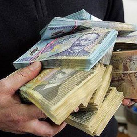 NewsIn: FMI a cerut Guvernului să reducă gradual fondul de salarii de la 8% la 5% din PIB în următorii 4 ani