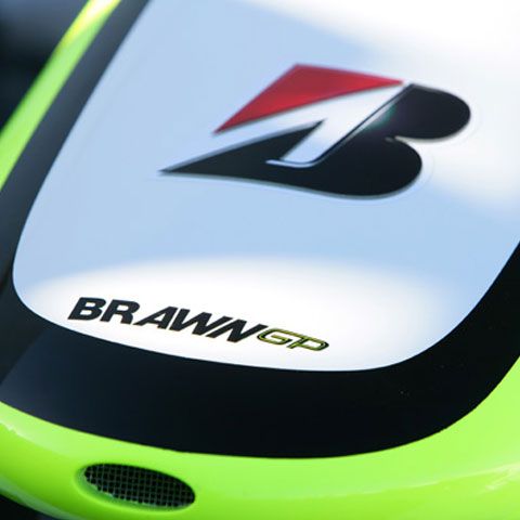 Formula 1:  Brawn GP va renunţa la 270 de angajaţi 