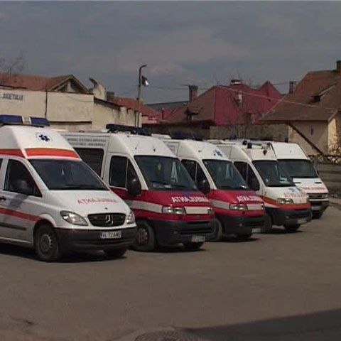 Serviciul de Ambulanţă Vâlcea are nevoie urgent de 800.000 de lei 
