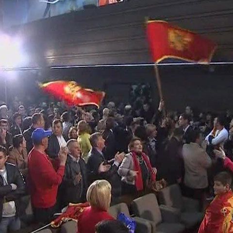 Coaliţia premierului Milo Djukanovici a câştigat alegerile din Muntenegru 