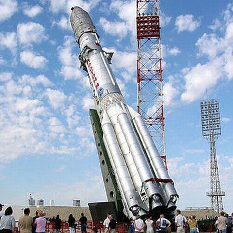 Statele Unite desfăşoară nave echipate cu sisteme antirachetă, înainte de testul nord-coreean