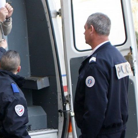 Franţa a introdus controale la frontiere pentru a asigura securitatea summitului NATO