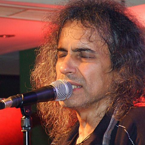 Starea de sănătate a lui Cristi Minculescu este bună, după ultima intervenţie chirurgicală