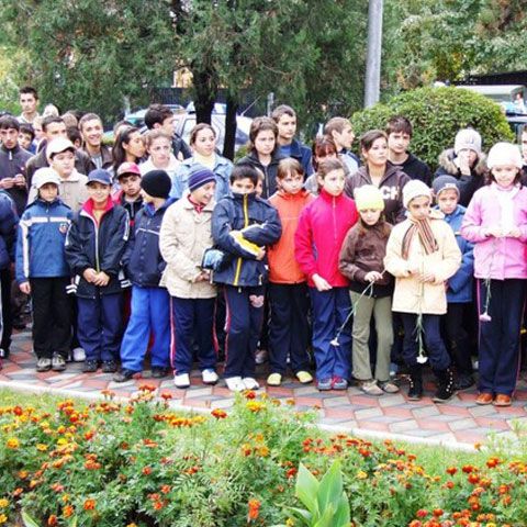 Toate şcolile din Capitală sunt obligate să primească, până pe 1 mai, cereri de înscriere în clasa I