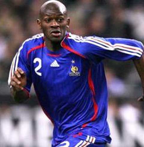 Franţa - Abou Diaby s-a accidentat şi a fost înlocuit cu Rio Mavuba pentru partida cu Lituania