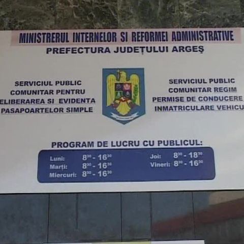 15 şoferi, suspectaţi că au obţinut ilegal permisele, le-au predat poliţiei 