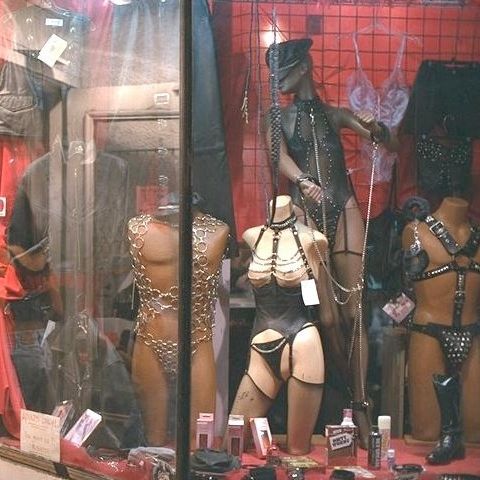 Sex shop-urile din Germania anunţă încasări record