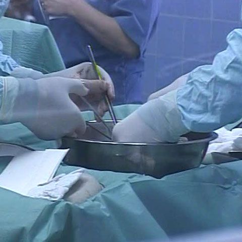  Premieră medicală la Târgu Mureş, unde unei paciente i-a fost extirpată o tumoră de la vena cavă