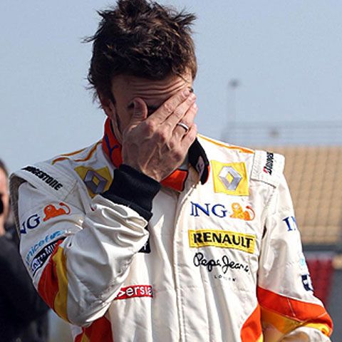 Formula 1 - Fernando Alonso suferă de otită şi ar putea rata Marele Premiu al Malaeziei