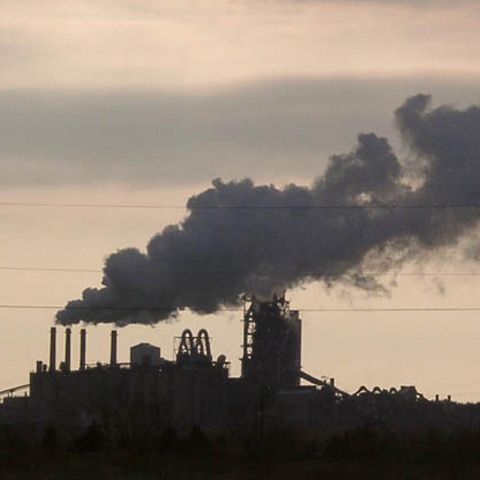 Emisiile de dioxid de carbon din Europa au scăzut cu 6% în 2008, din cauza crizei economice