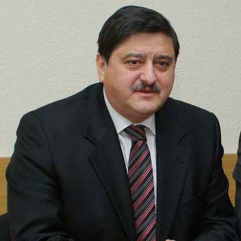 Ministerul IMM-urilor va deschide la Beijing un centru de promovare a produselor româneşti