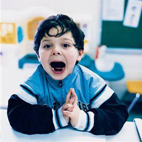 Asociaţia Autism Transilvania a cerut testarea copiilor de 18 luni pentru riscul de a dezvolta autism 