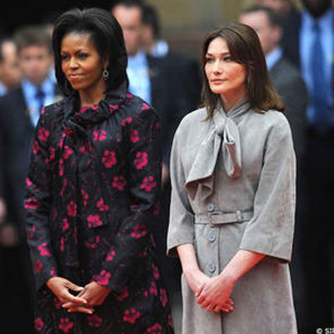 Michelle Obama şi Carla Bruni-Sarkozy, două prime doamne cu stiluri foarte diferite - Foto