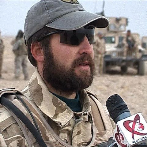 In memoriam Petre Tiberiu, ofiţerul român decedat vineri în Afganistan