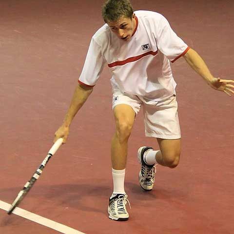 Tenis - Victor Crivoi s-a calificat în finala turneului de la Napoli