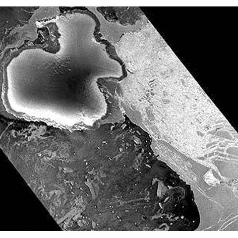 Un pod de gheaţă din Antarctica s-a desprins de continent