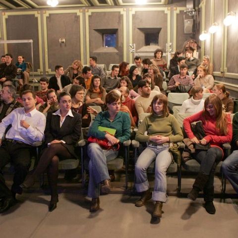 Piesa "Interpretul", pusă în scenă la 20 de ani după ce a fost tradusă în limba română