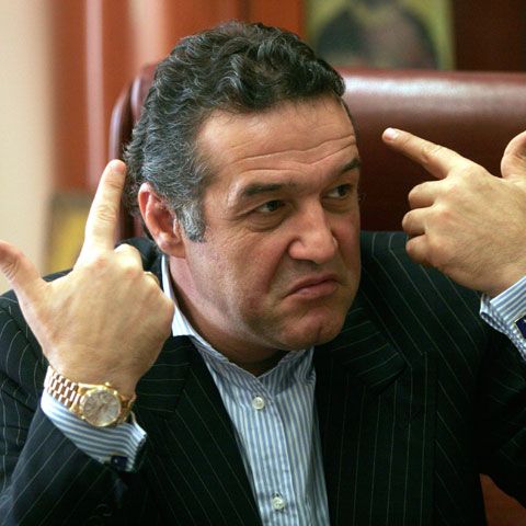 Tribunalul Bucureşti a decis ca Gigi Becali să rămână în arest încă 25 de zile