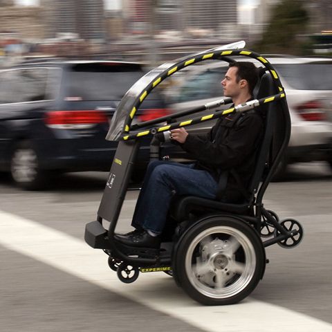 GM şi Segway au făcut maşina electrică pe două roţi - VEZI GALERIE FOTO