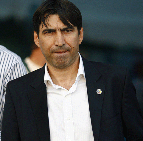 Piţurcă pleacă de la naţională! Se caută antrenor!