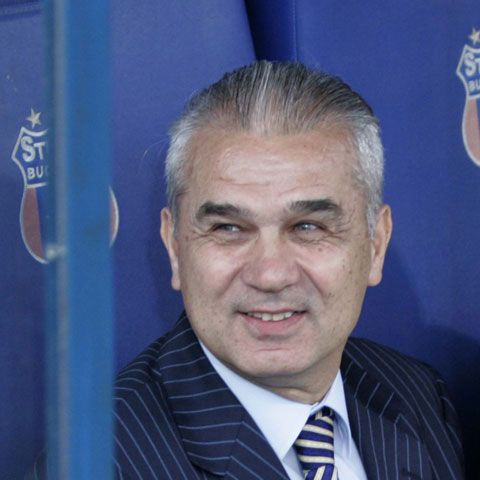 NewsIn - Iordănescu: "Sunt cel puţin cinci antrenori în Liga I care pot fi selecţioneri"