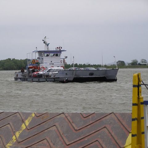 Chinezii vor să construiască podul peste Dunăre de la Brăila şi un aeroport cargo